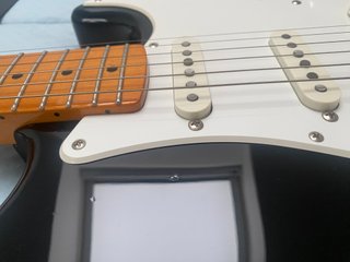 Squier Classic Vibe '60s Stratocaster Nera