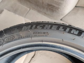 Neumático Michelin 225 45 17