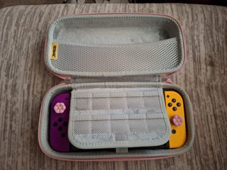 Nintendo Switch + Funda