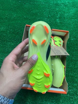 Nike Zoom Vapor 16 Pro FG Verde Naranja talla 33,5