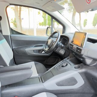 Citroen Berlingo XL Pure Tech 130 cv 7 plz Auto