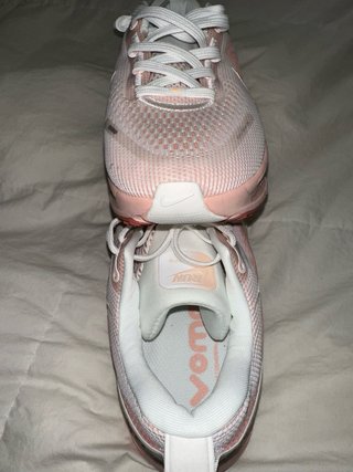 Nike Vomero 18 Mujer Rosa/Blanco