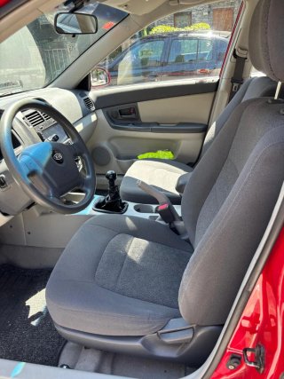 KIA Cerato 2003