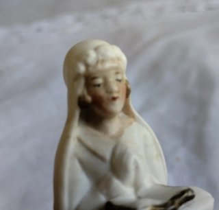 Figura año 1941 Porcelana religiosa antigua