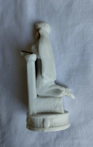 Figura año 1941 Porcelana religiosa antigua