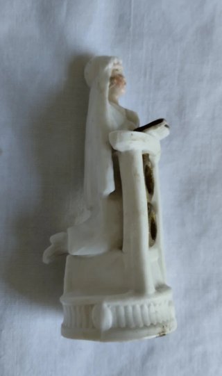 Figura año 1941 Porcelana religiosa antigua