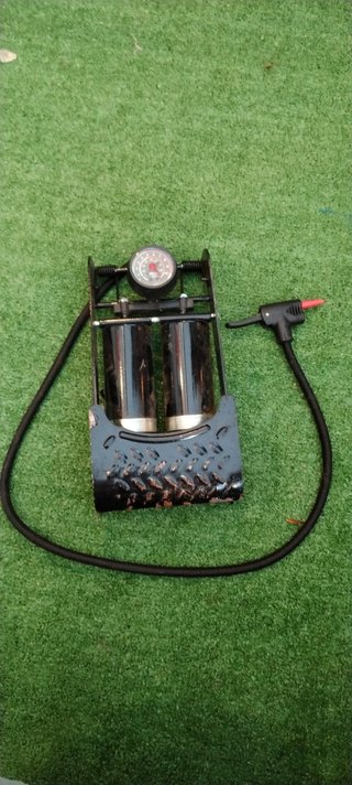 Inflador Crivit Pie Doble Cilindro