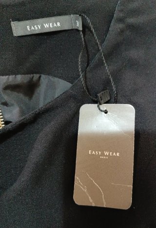 Vestido negro El Corte Inglés.