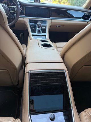 Porsche Panamera 2018