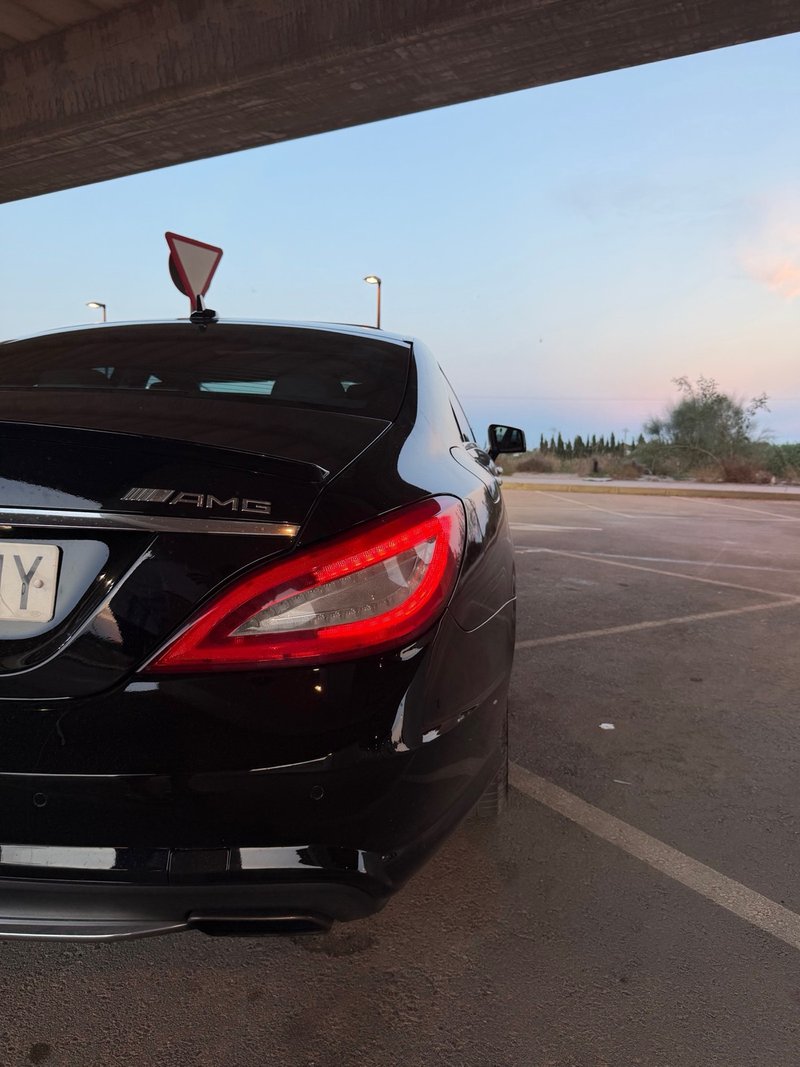 Mercedes-Benz Clase CLS AMG - foto 1