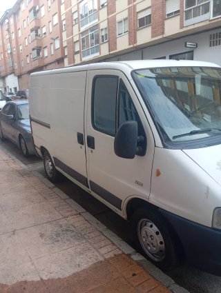 Peugeot e-Boxer 2004