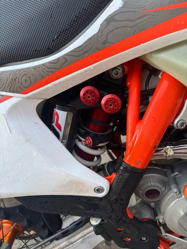 KTM 300 EXC Erzberg 2022 Naranja/Blanca