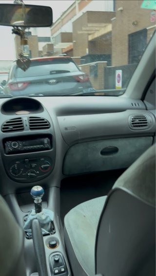 Peugeot 206 2001