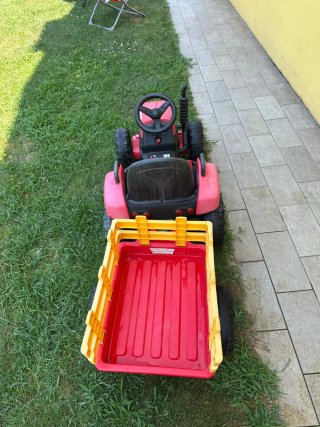 Trattore elettrico XMX611 con rimorchio