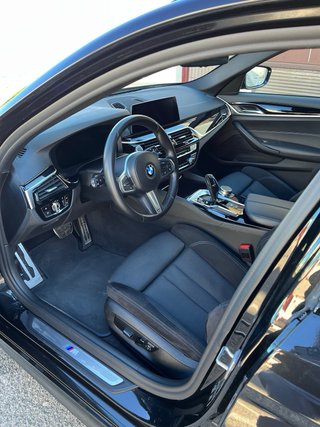 BMW 525d Touring g31