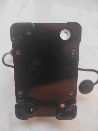 Disyuntor 40A 12V-48V DC Impermeable