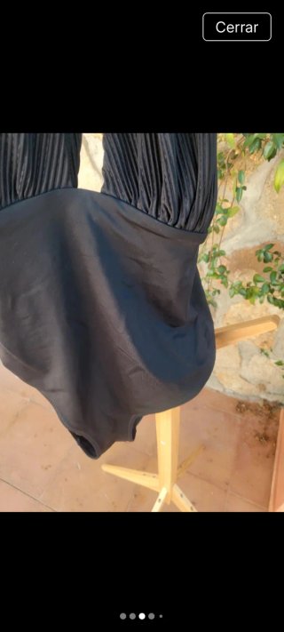 Bañador Negro Estilo Halter - Elegante y Sofistica