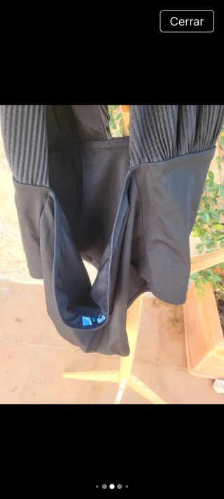 Bañador Negro Estilo Halter - Elegante y Sofistica