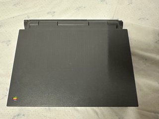 Apple PowerBook 145B Gris