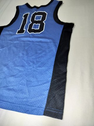 Camiseta Abercrombie Y2K Retro Malla Azul