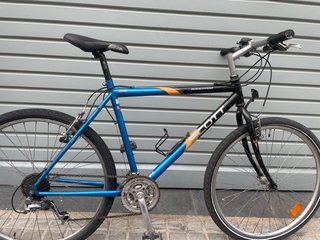 Bici Scott Rockwood talla M 26”.