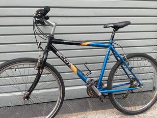 Bici Scott Rockwood talla M 26”.