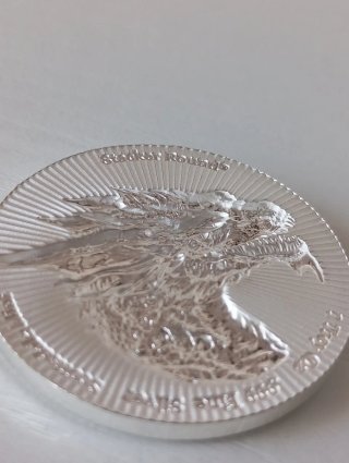 Onza de plata pura - Dragón Escocés(en RELIEVE)