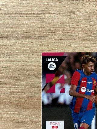 Lamine Yamal Rookie Card Megacracks 23-24