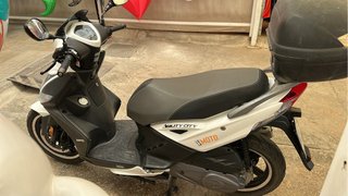 Kymco Agility 125 Scooter