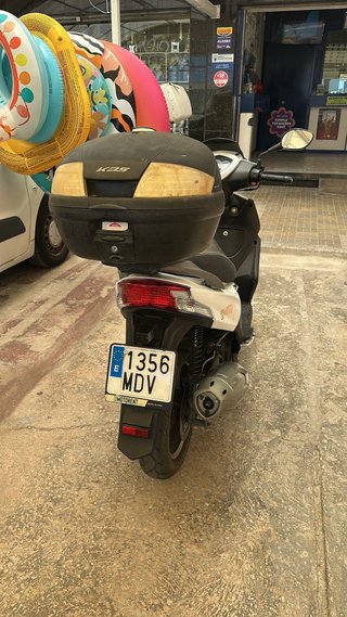 Kymco Agility 125 Scooter