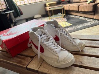 Nike Blazer Mid '77 Athletic Club Rojo Blanco