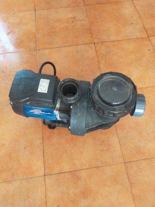 Depuradora de arena más 2 bombas de presión
