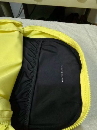 Mochila Tommy Hilfiger Original- Amarilla