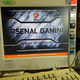 Placa Base MSI Z270 TOMAHAWK