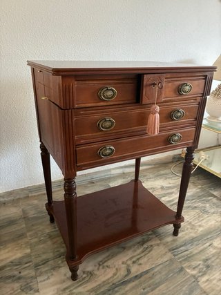 Mueble auxiliar madera antiguo (de cubertería)