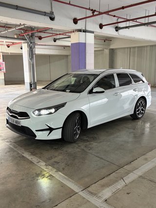 Kia Ceed Tourer 2022 1.6 CRDi MHEV 136 CV