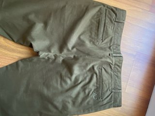 Pantalón chino Adolfo Dominguez verde