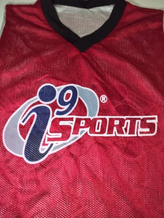 Camiseta Retro Baloncesto i9 Sports Vintage