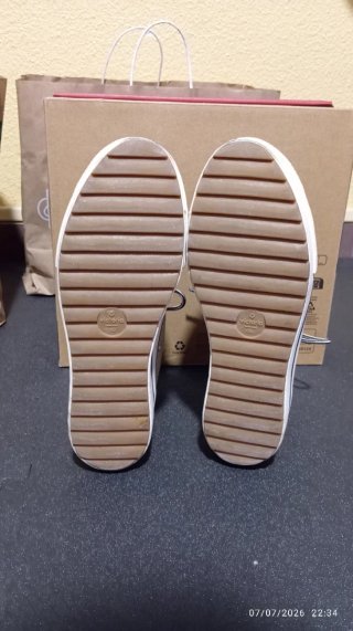 Zapatos Victoria Beige/Blanco Talla 36