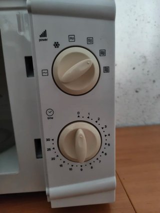 Microondas Taurus blanco