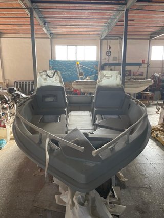 Barco Ultramar 570 VENDO SOLO EL CASCO SIN MOTOR