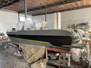 Barco Ultramar 570 VENDO SOLO EL CASCO SIN MOTOR