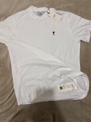 ¡¡¡PRECIO NEGOCIABLE!!! Camiseta Ami Paris Blanca