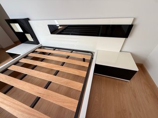 Dormitorio moderno blanco y negro