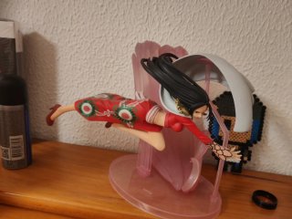 Figura Boa Hancock One Piece Battle Record