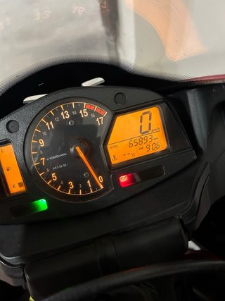 Honda CBR600RR PC40