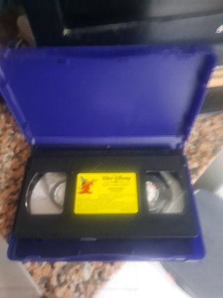 Película VHS Dinosaurio (Clásicos Disney)