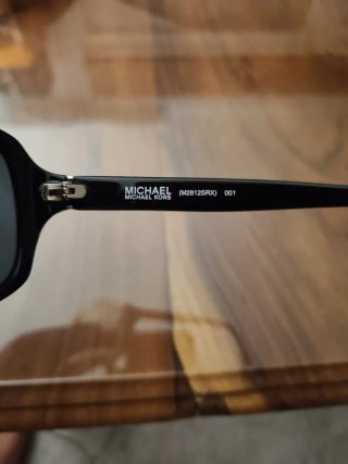 Gafas de sol Michael Kors graduadas negras