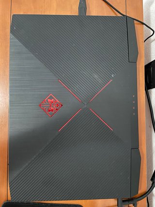 HP OMEN 15 Gaming Laptop 16GB RAM Batteria Nuova