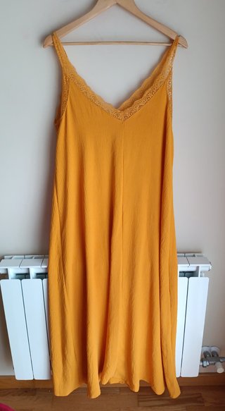 Vestido lencero mostaza nuevo Talla XL/XXL